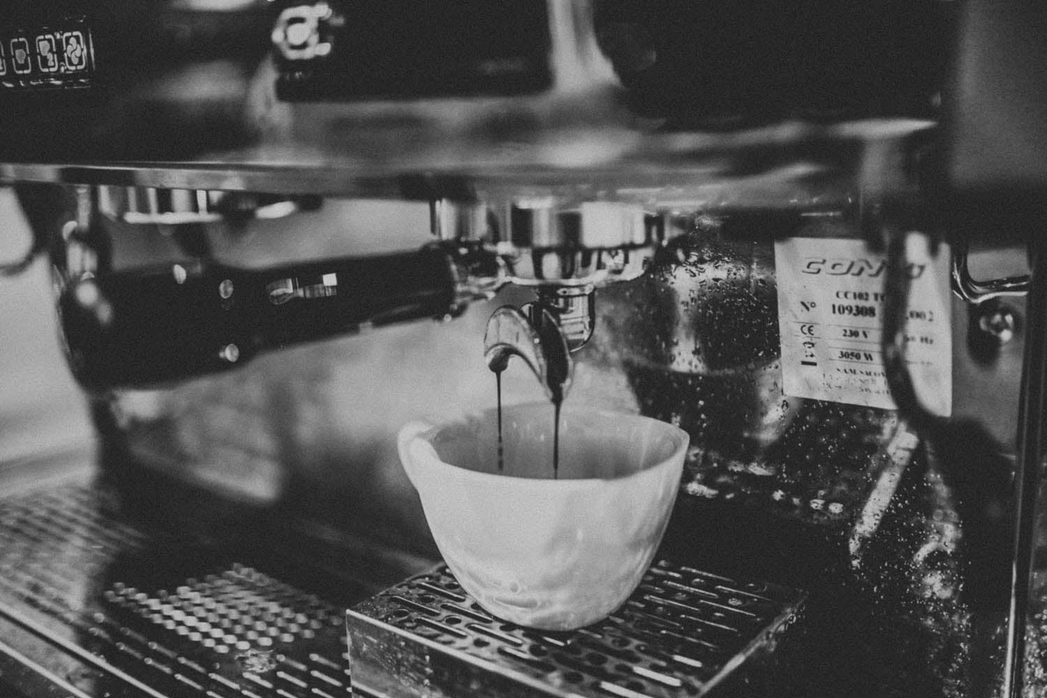 espresso Pour on the espresso machine